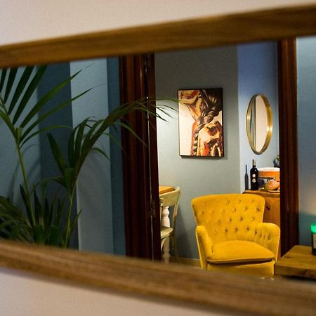 B&B Putignani 181 บารี ภายนอก รูปภาพ