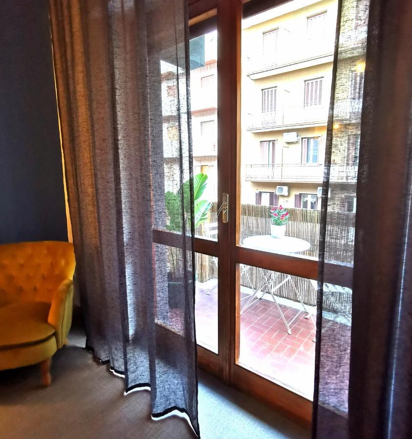 B&B Putignani 181 บารี ภายนอก รูปภาพ